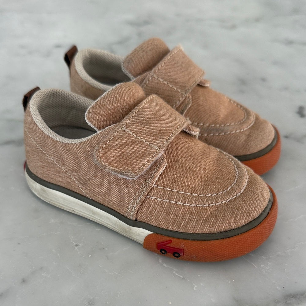 Stylish Tan Kids Shoes with Velcro Strap See Kai Run size 6 toddler